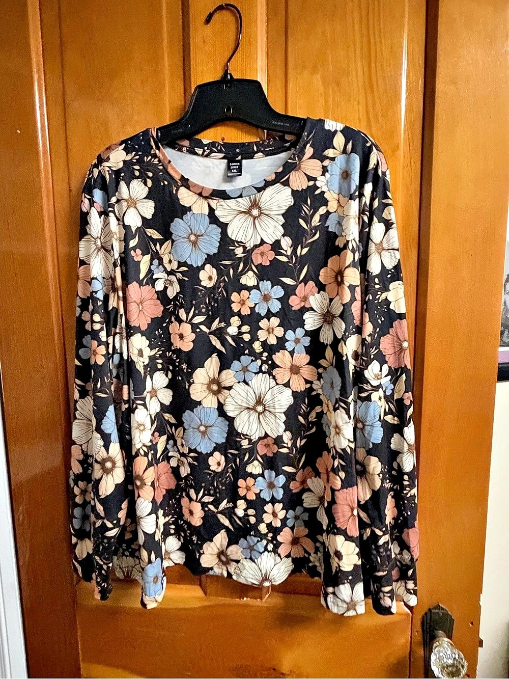 SHEIN Floral Long Sleeve Top Black & Blue XL